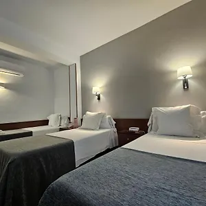 Les 7 Claus Andora (miasto)