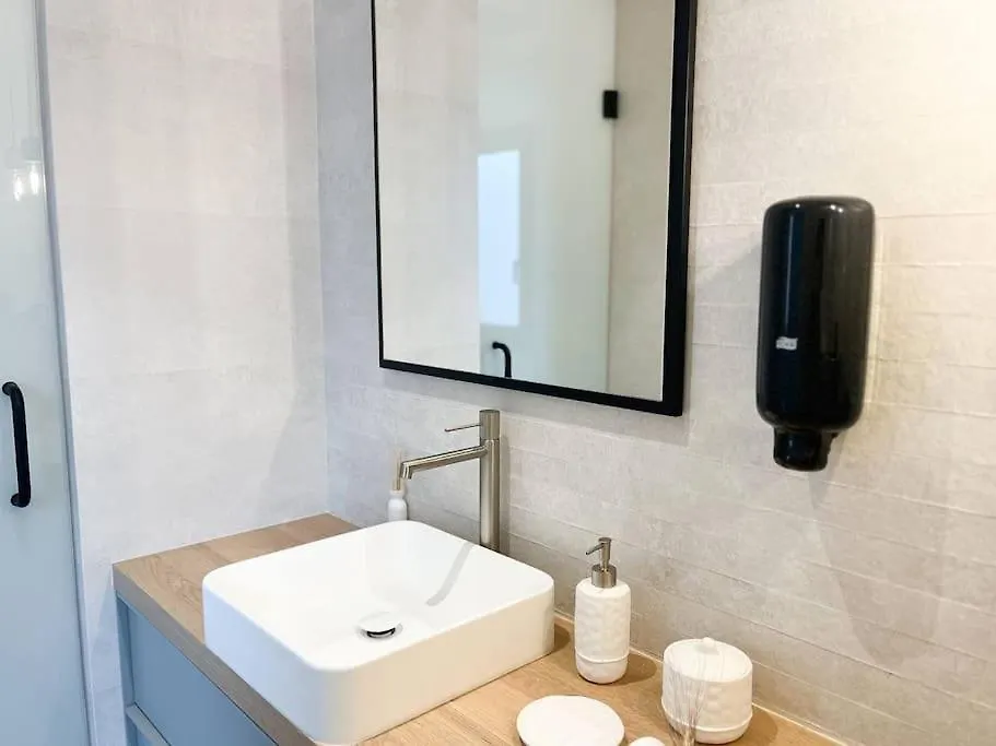 Atico Duplex De Lujo - Clasificacion 5 Estrellas - 8Pax - A Pie Del Centro - 2 Parkings L By Bonesvacances Andorra la Vella Andorra