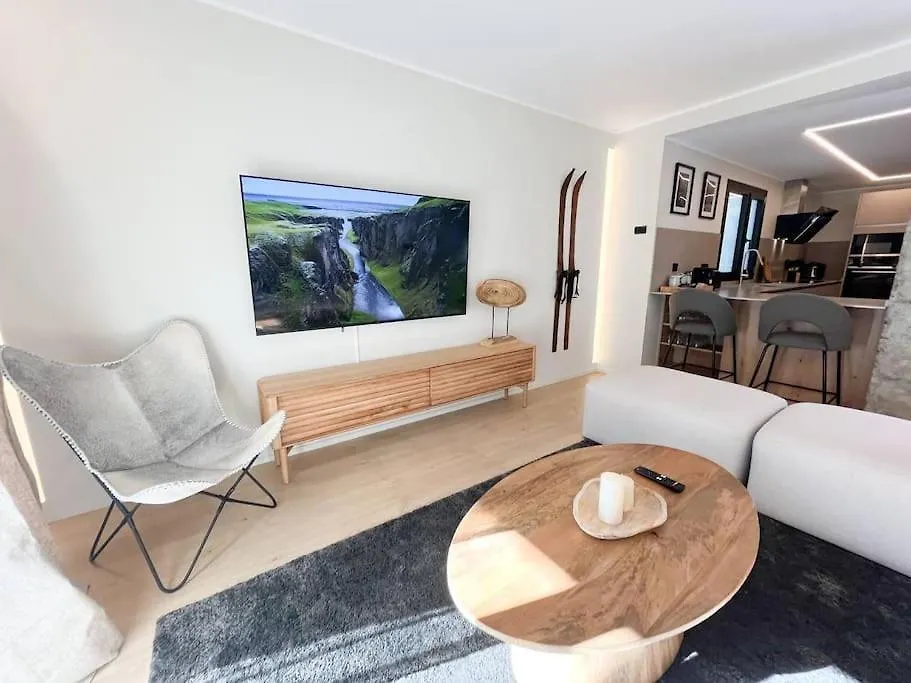 Apartment Atico Duplex De Lujo - Clasificacion 5 Estrellas - 8Pax - A Pie Del Centro - 2 Parkings L By Bonesvacances Andorra la Vella Andorra