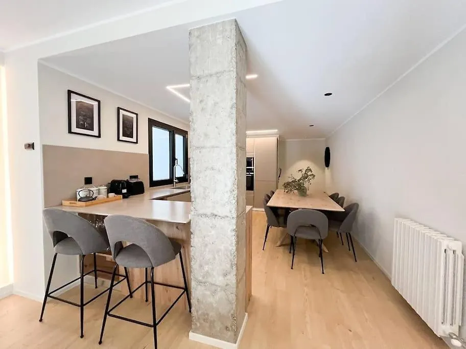 Apartment Atico Duplex De Lujo - Clasificacion 5 Estrellas - 8Pax - A Pie Del Centro - 2 Parkings L By Bonesvacances Andorra la Vella