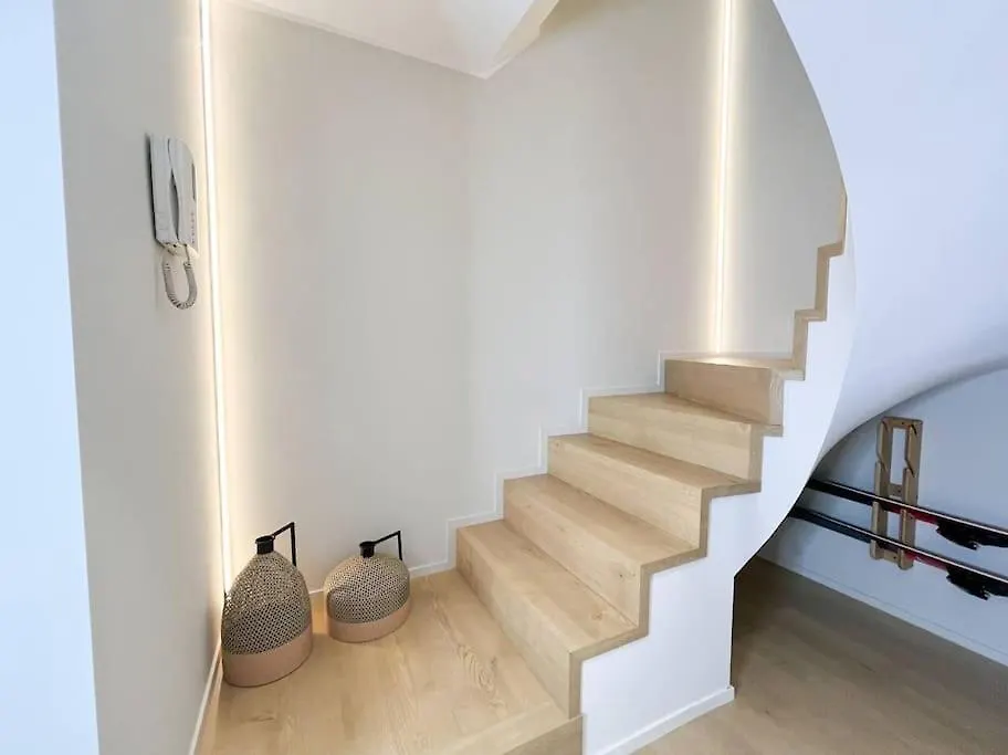 Atico Duplex De Lujo - Clasificacion 5 Estrellas - 8Pax - A Pie Del Centro - 2 Parkings L By Bonesvacances Andorra la Vella Andorra