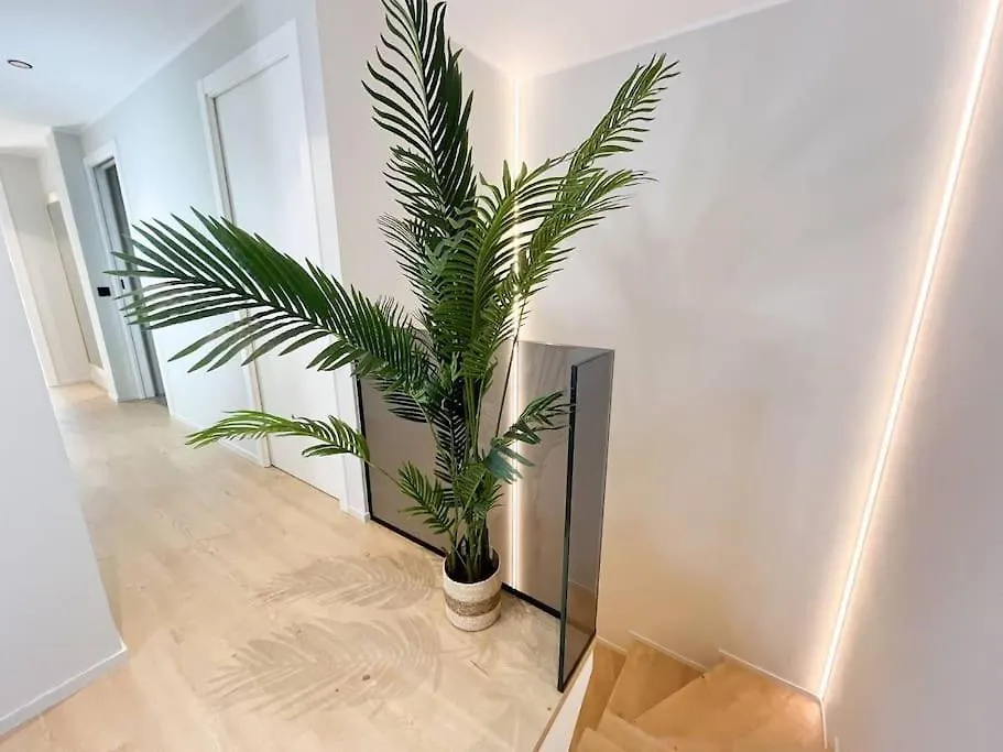 Atico Duplex De Lujo - Clasificacion 5 Estrellas - 8Pax - A Pie Del Centro - 2 Parkings L By Bonesvacances Andorra la Vella Apartment