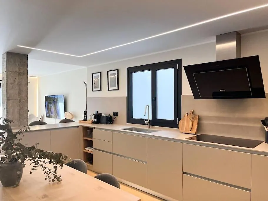 Atico Duplex De Lujo - Clasificacion 5 Estrellas - 8Pax - A Pie Del Centro - 2 Parkings L By Bonesvacances Andorra la Vella 0*,